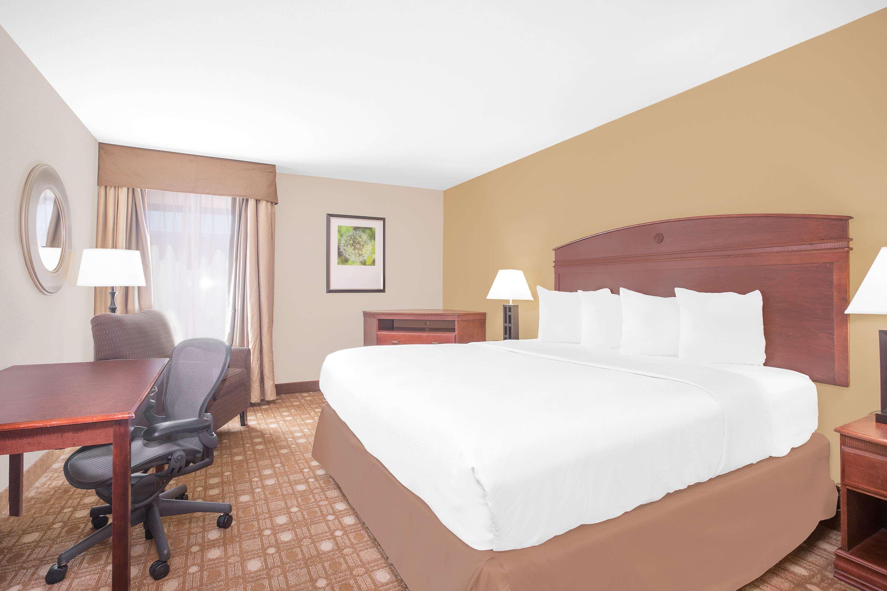 Hotel Baymont By Wyndham Augusta West Zewnętrze zdjęcie